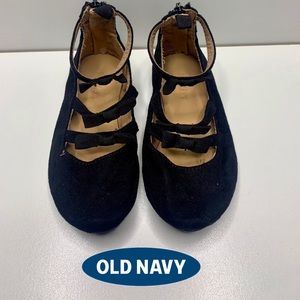 Old navy flats 💓